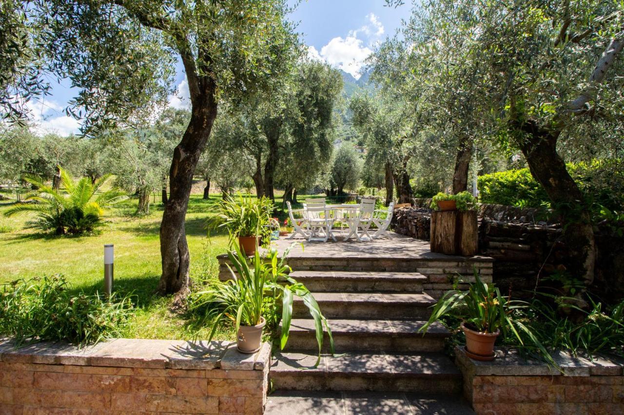 Villa Diana - Terrazza Sul Lago Assenza di Brenzone Luaran gambar